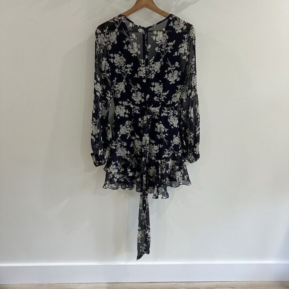 Selfie Leslie Navy Deep Plunge Mini Dress Size S - Picture 5 of 5